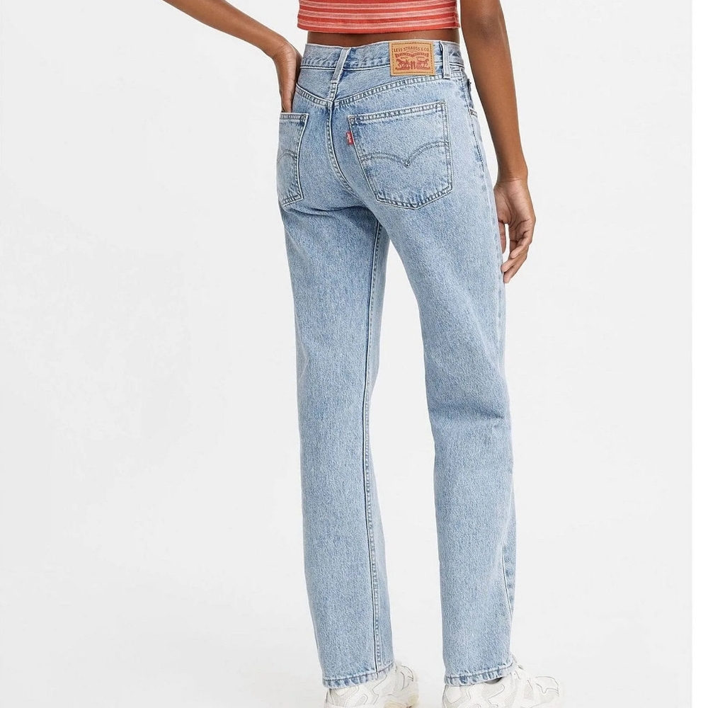 Levi's Low Pro Straight - women's 32